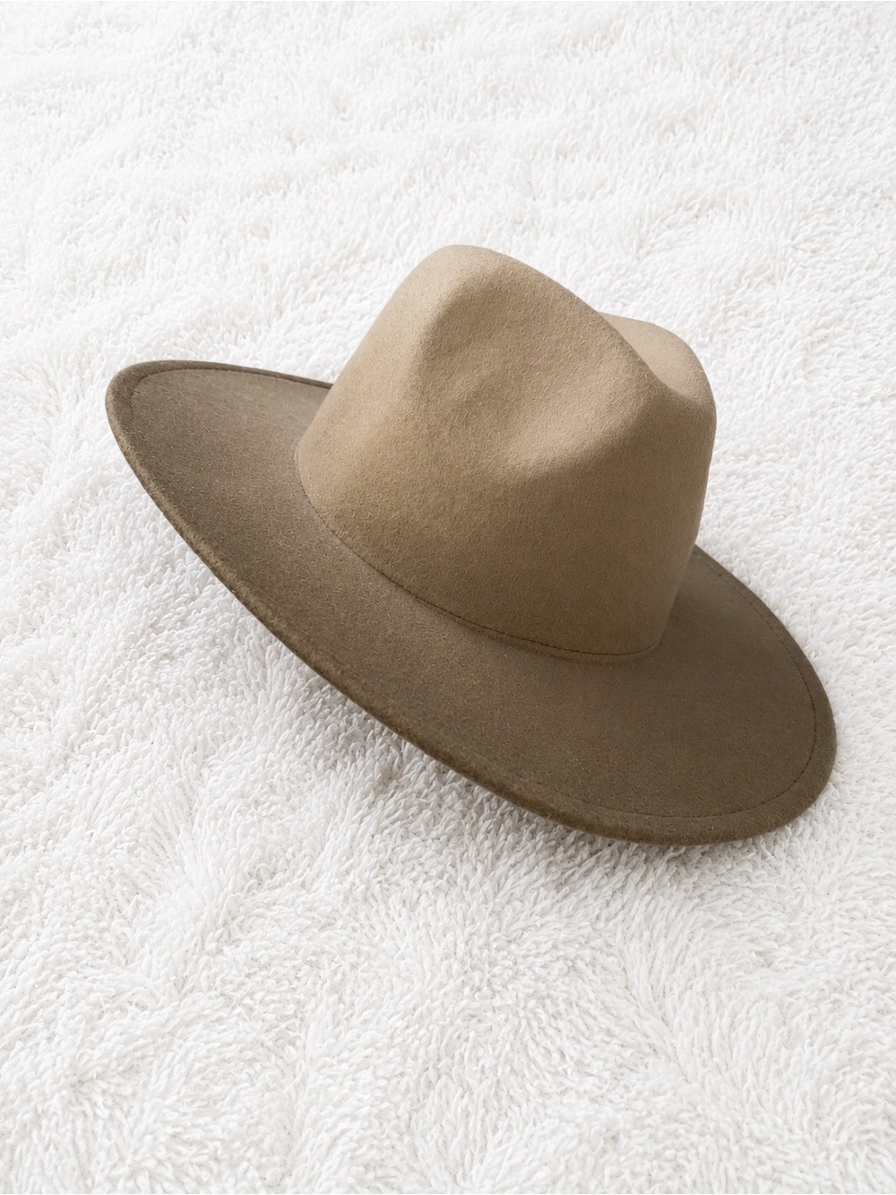 Hombre Wide Brim Felt Fedora Hat - Tan